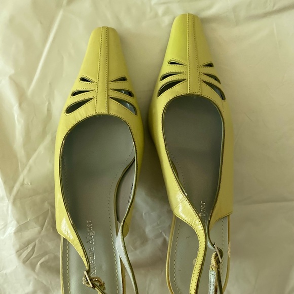 Etienne Aigner Slingback Heels - Picture 2 of 7